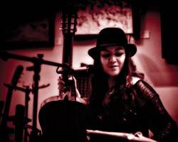 sarah transit haute def