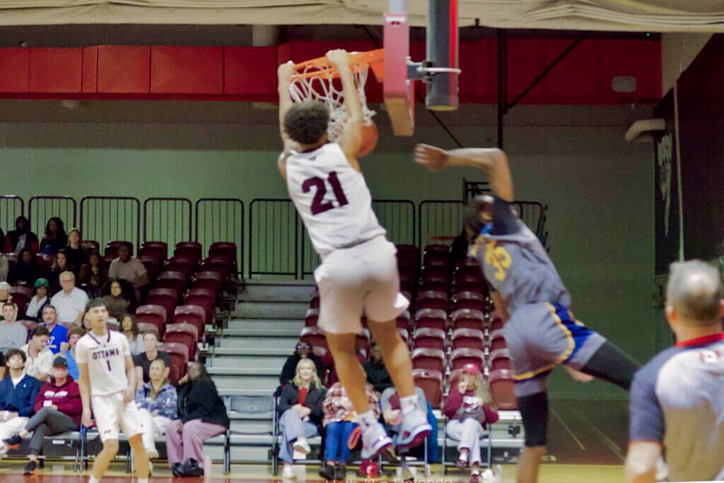 2025 11 01 27 Ottawa JHoth LR Basket masc-00007